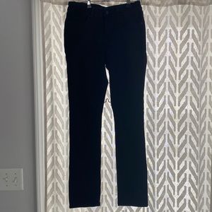 Levi’s black jeans